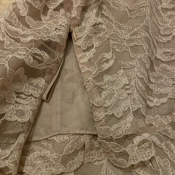 Lace top - Picture 9 of 10